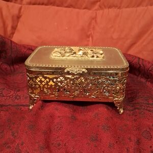Elegant Gold Jewelry Organizer Box
